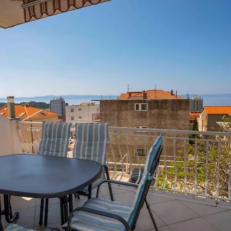 Ivana - Sea View Apartment With Garage Makarska Exterior photo